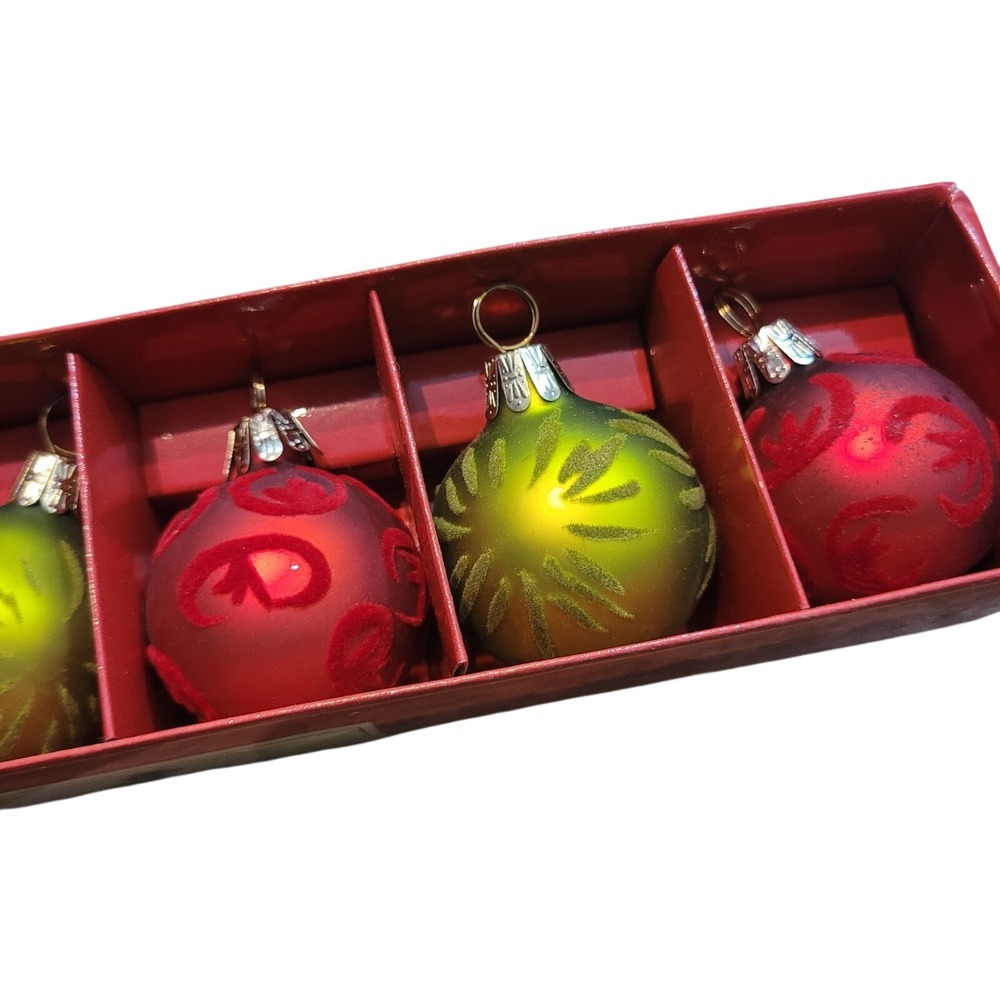 Winward Seasonal Decor Glass Christmas Ornaments 6‎ Red Green Frost Velvet NIB